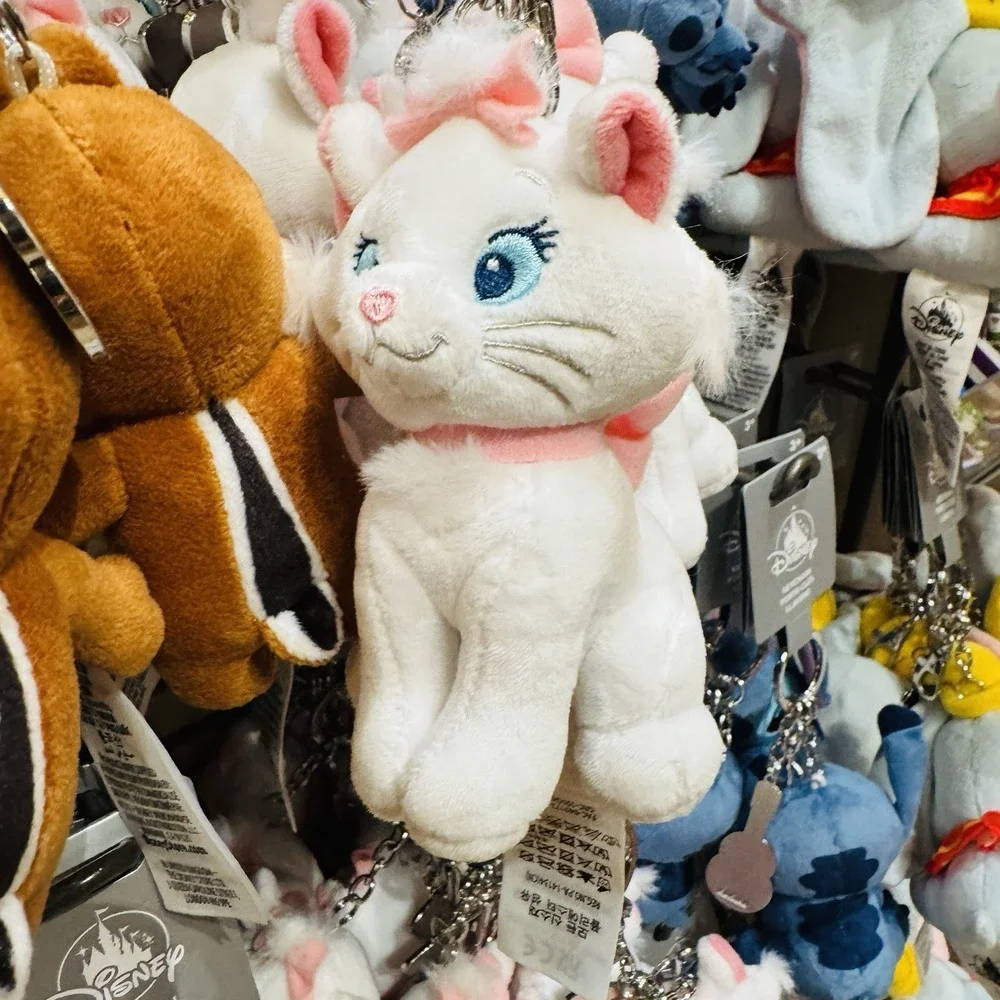 Disney Disneyland Authentic 2024 Marie cat small plush Keychain
